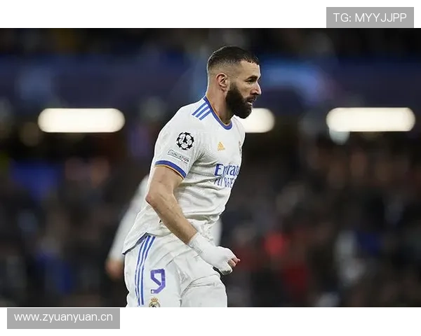 本泽马35岁巅峰期的统治力有多恐怖？