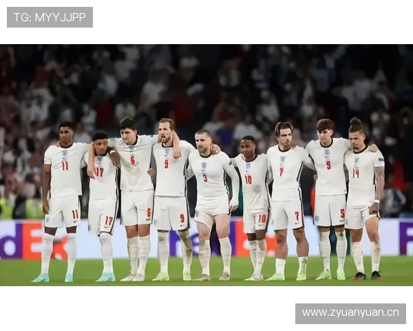 赖斯与菲利普斯：英格兰后腰战术角色及比赛影响力对比分析