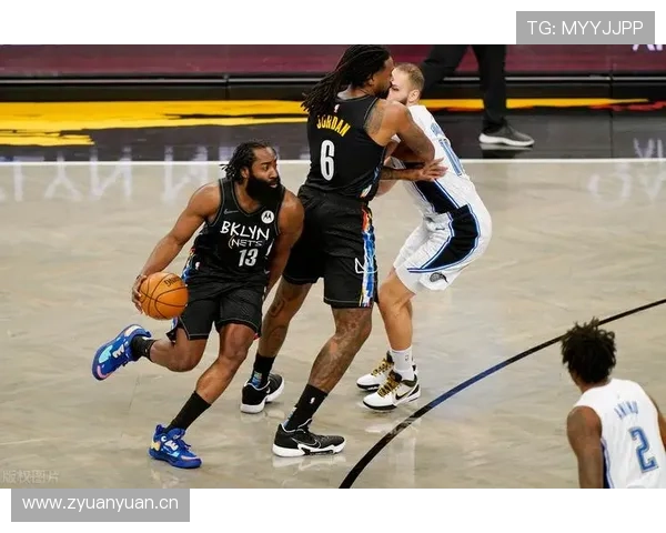 利拉德挡拆制造空间提升三分效率击溃防守体系